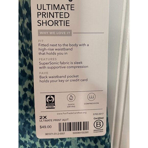 Athleta Ultimate Printed Shortie 2X SuperSonic Fabric Compression Pocket - Picture 5 of 11